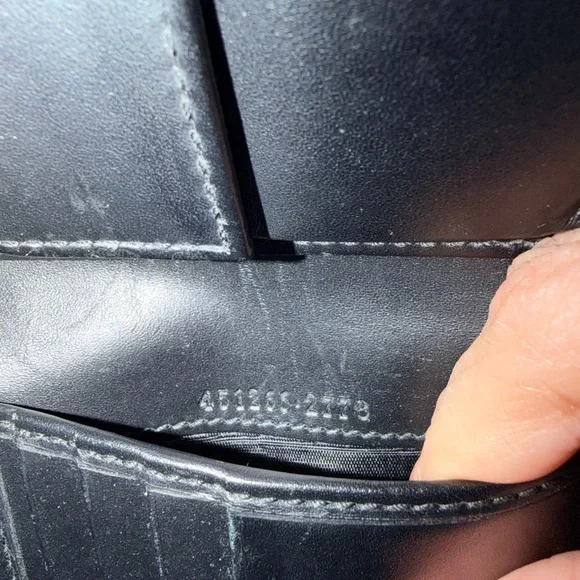 Gucci GG Kingsnake Monogram Bifold Wallet - Picture 8 of 10